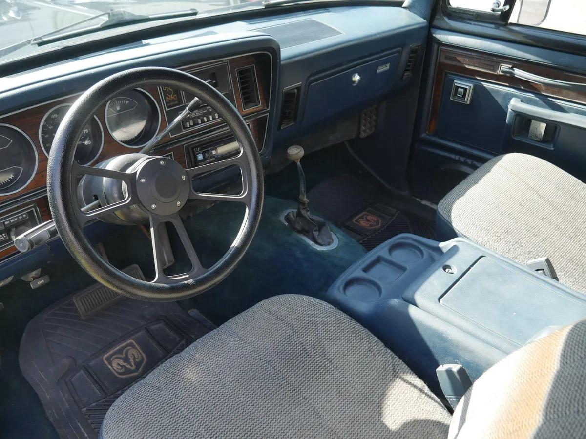 1983 Dodge Ramcharger Prospector 4x4 - 2