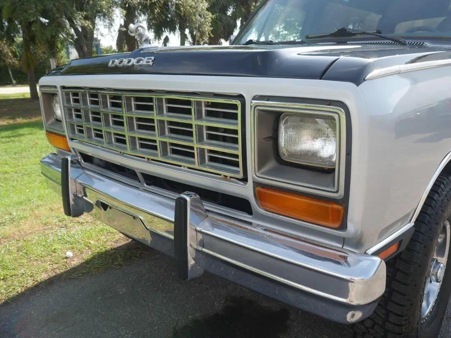 1983 Dodge Ramcharger Prospector 4x4