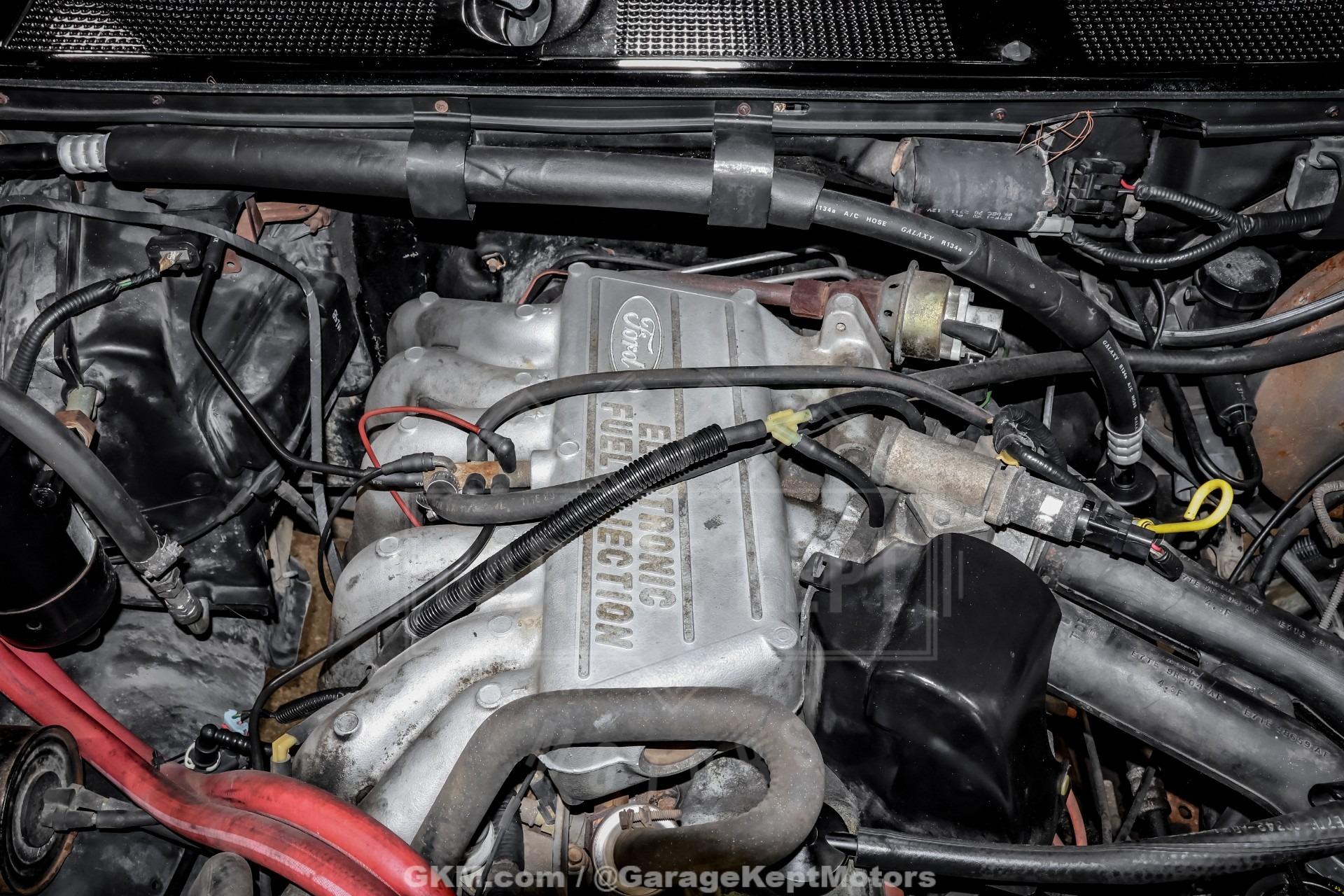 1990 Ford F-150 XLT Lariat