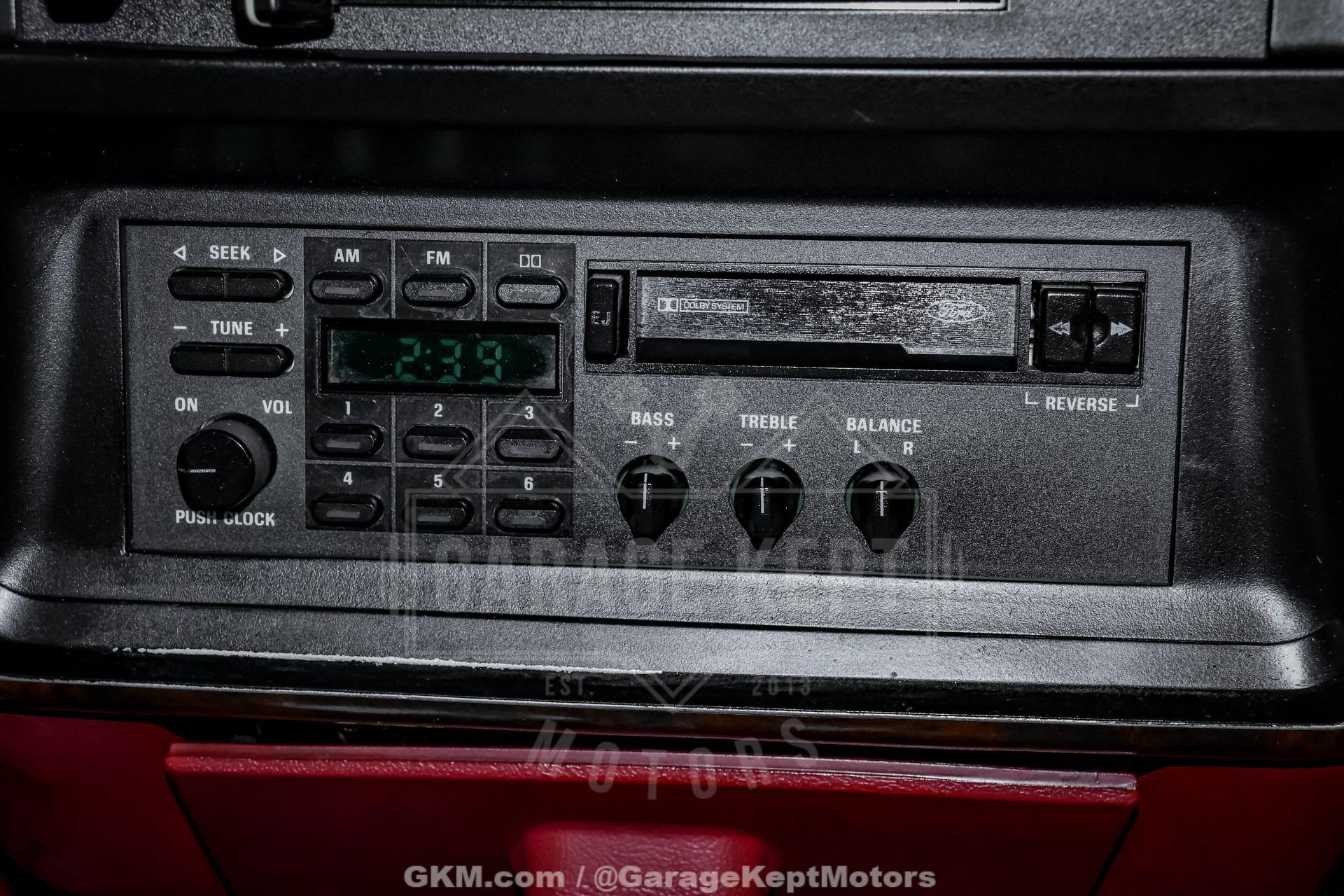 1990 Ford F-150 XLT Lariat