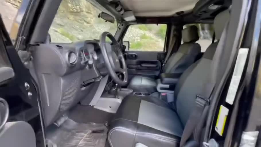 6-Door 2008 Jeep Wrangler Rubicon