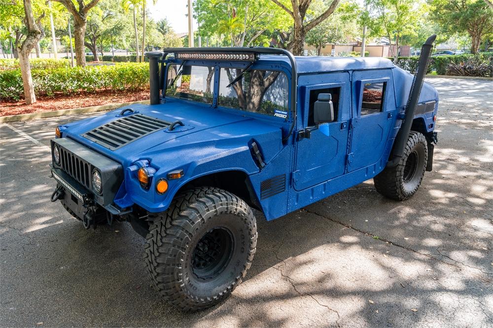 2006 AM General Humvee