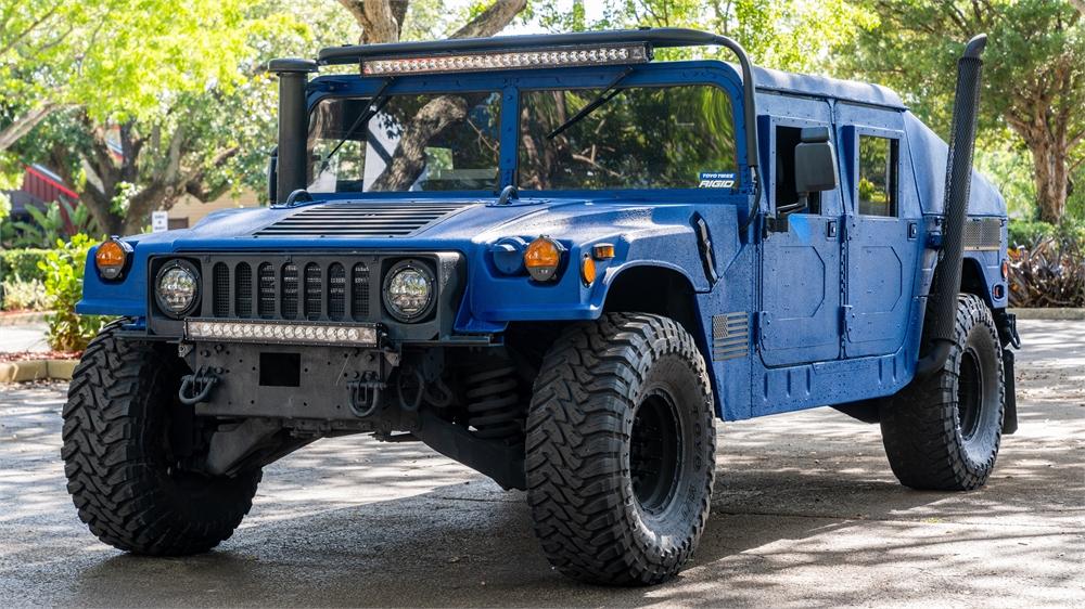 2006 AM General Humvee