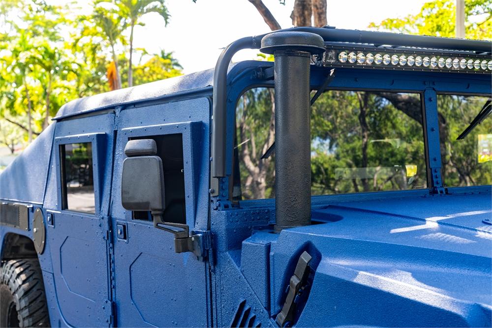 2006 AM General Humvee