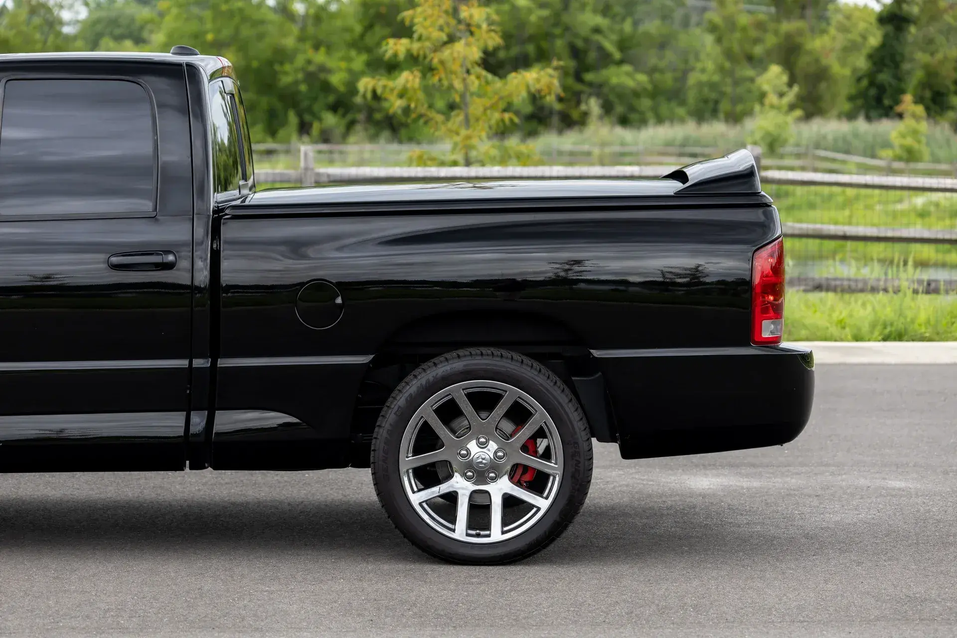 2005 Dodge Ram 1500 SRT-10