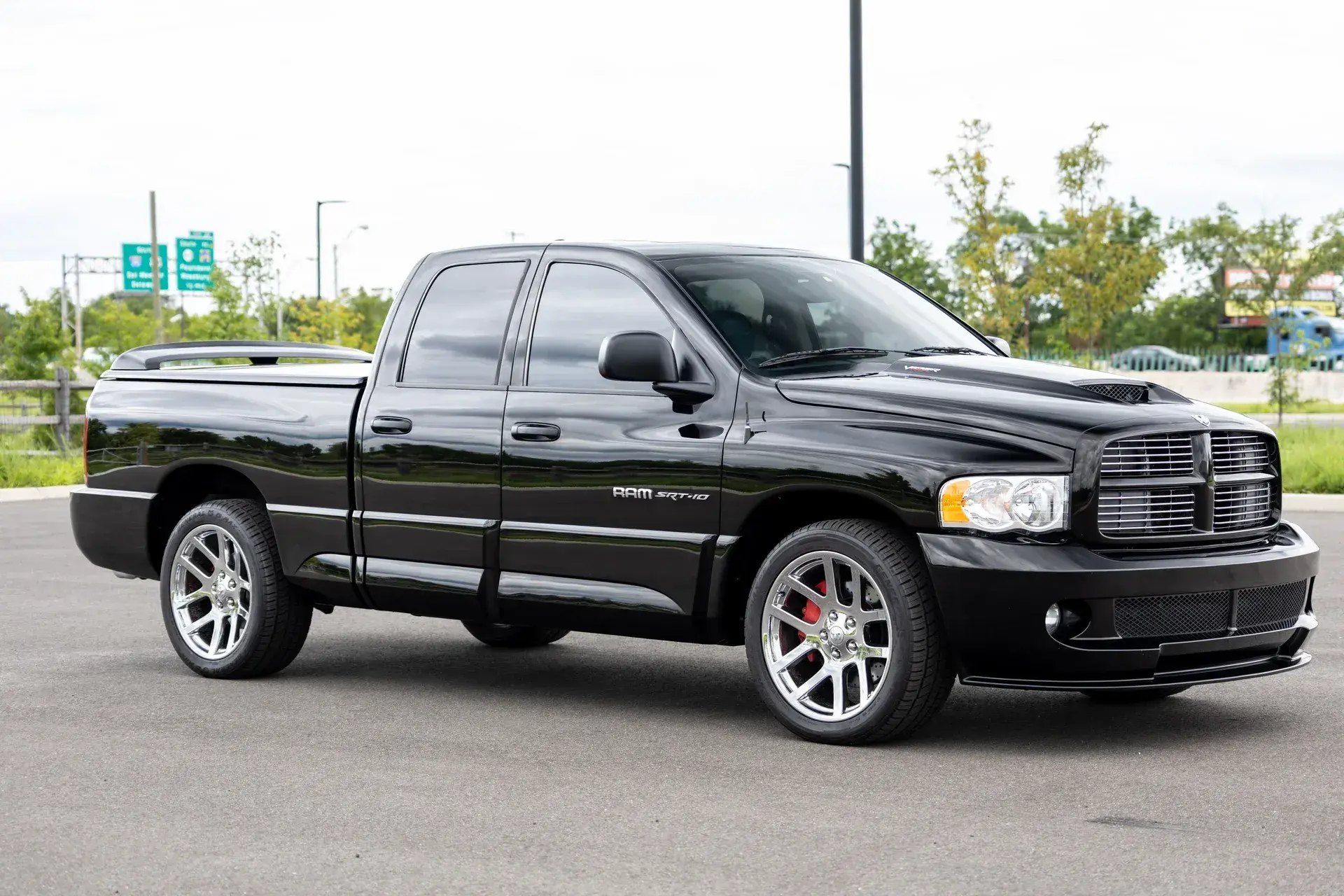 2005 Dodge Ram 1500 SRT-10