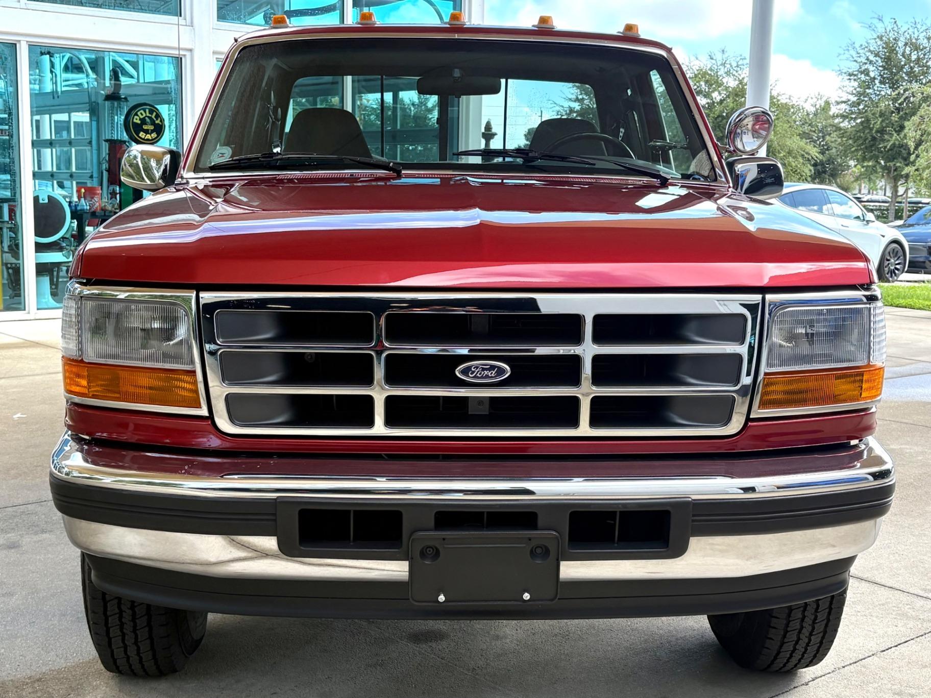 1996 Ford F-250 Lariat Eddie Bauer - 2