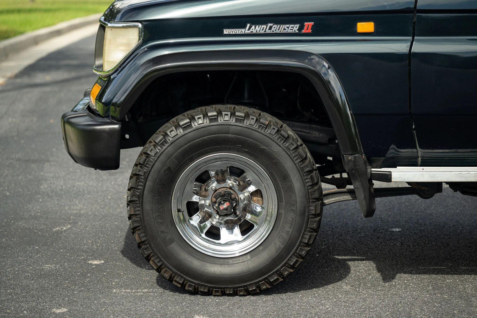 1994 Toyota Land Cruiser KZJ77