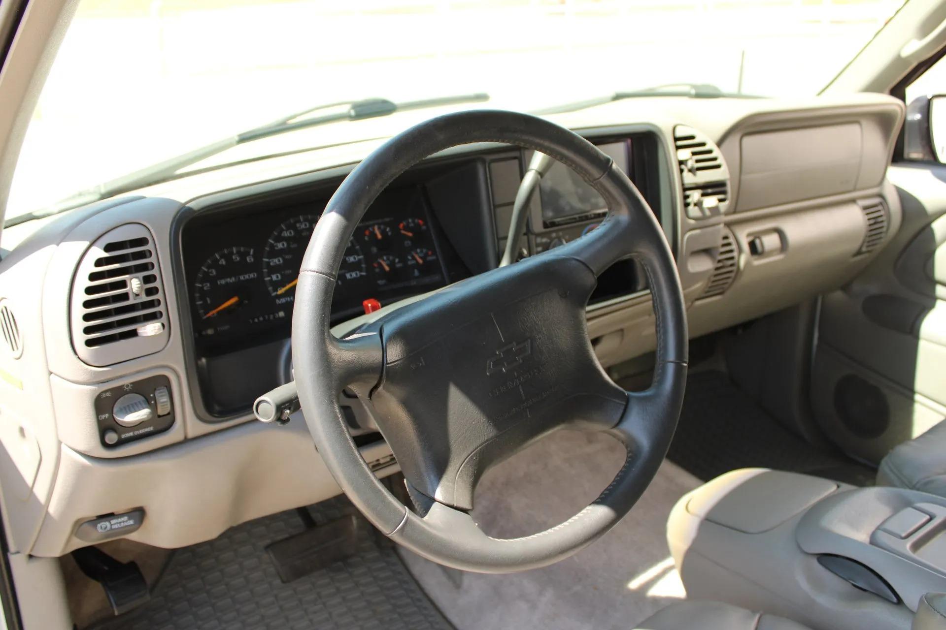 1997 Chevrolet Suburban 1500