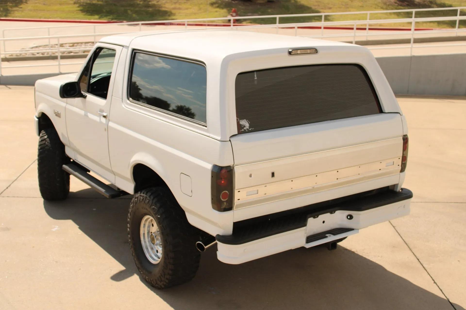 1993 Ford Bronco XLT 4x4