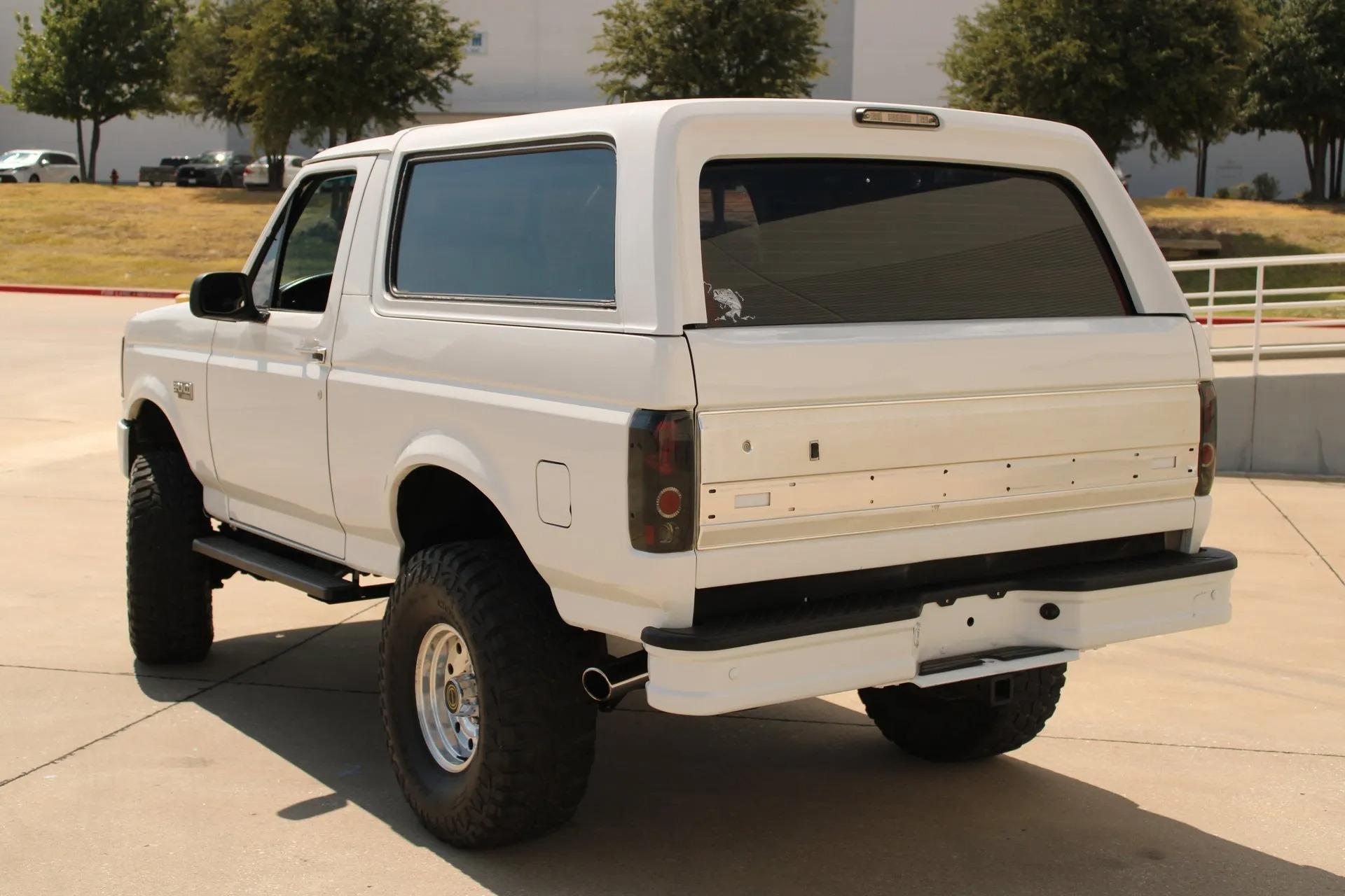 1993 Ford Bronco XLT 4x4
