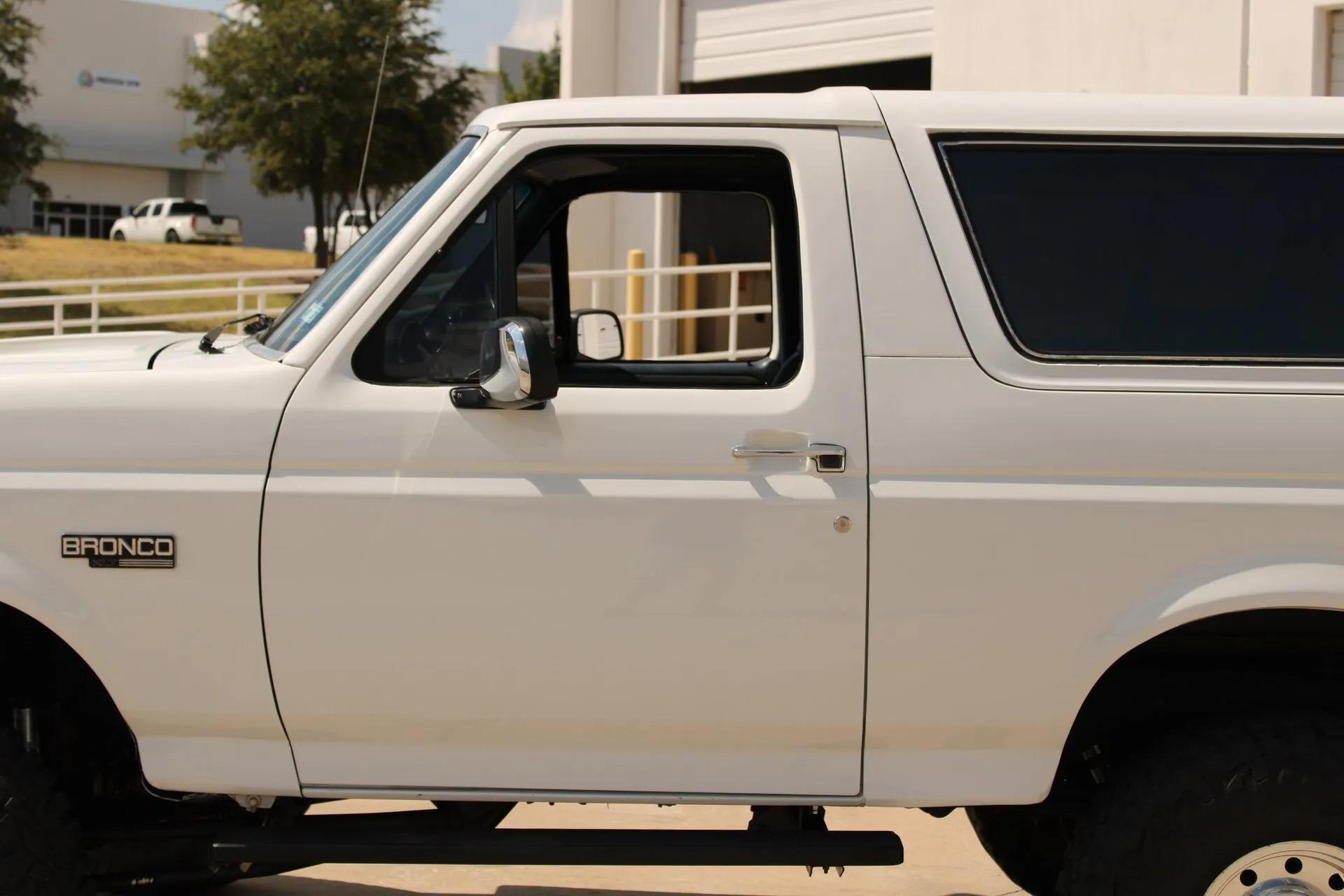 1993 Ford Bronco XLT 4x4