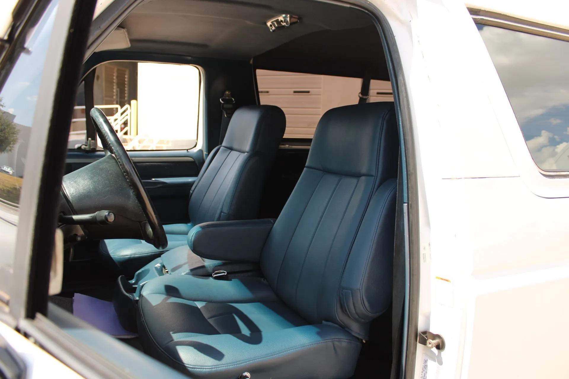 1993 Ford Bronco XLT 4x4