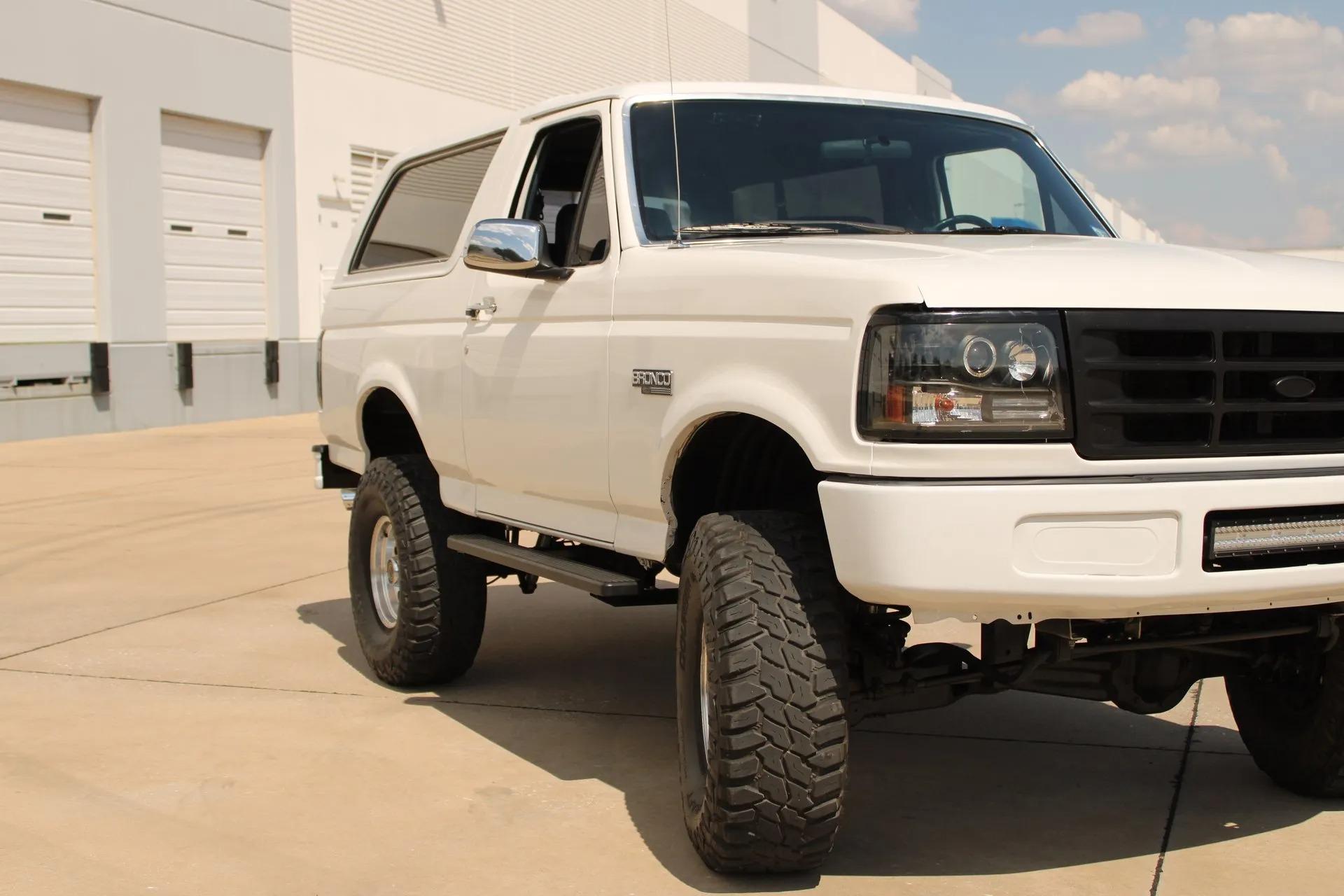 1993 Ford Bronco XLT 4x4