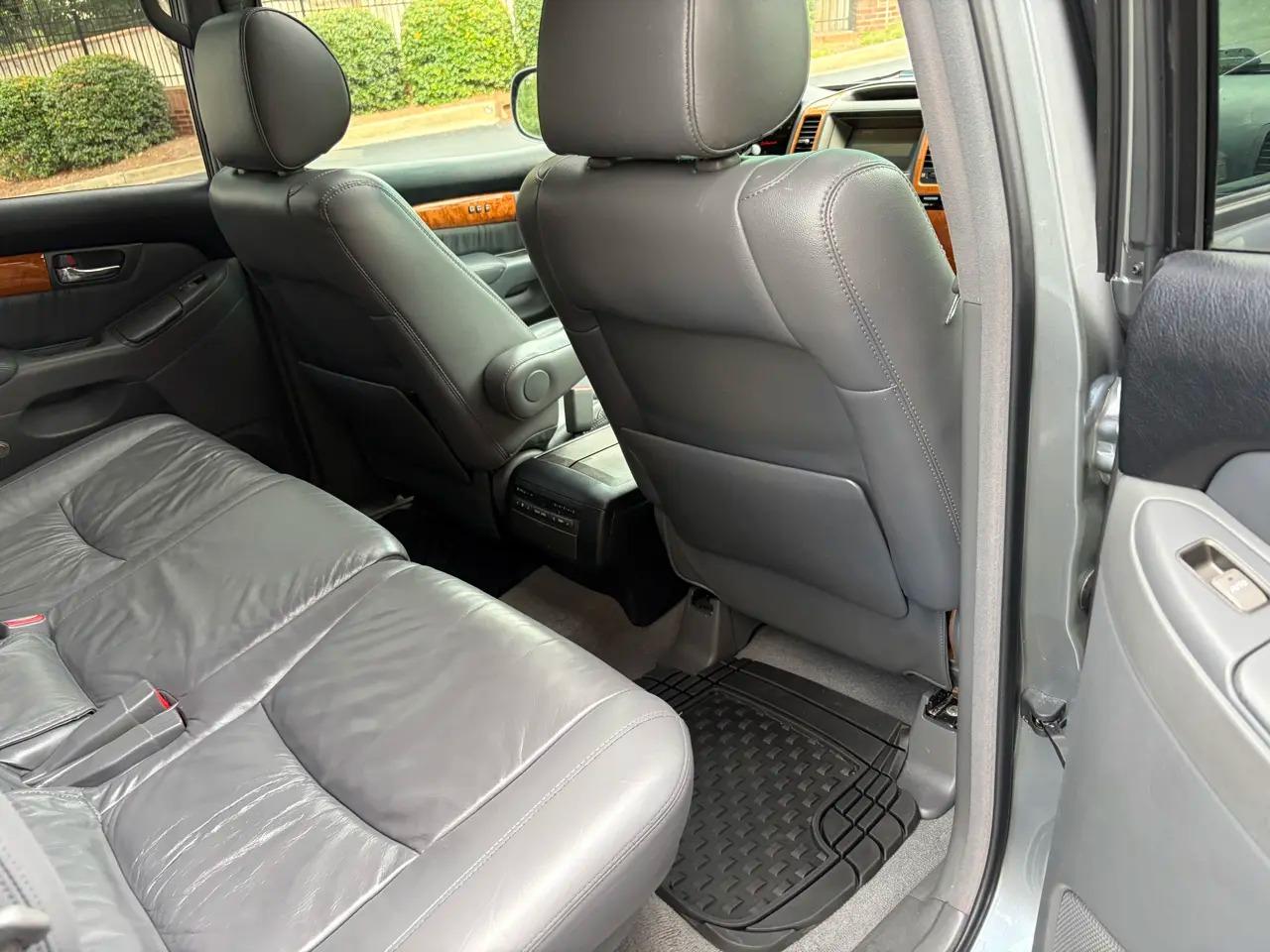 2004 Lexus GX 470