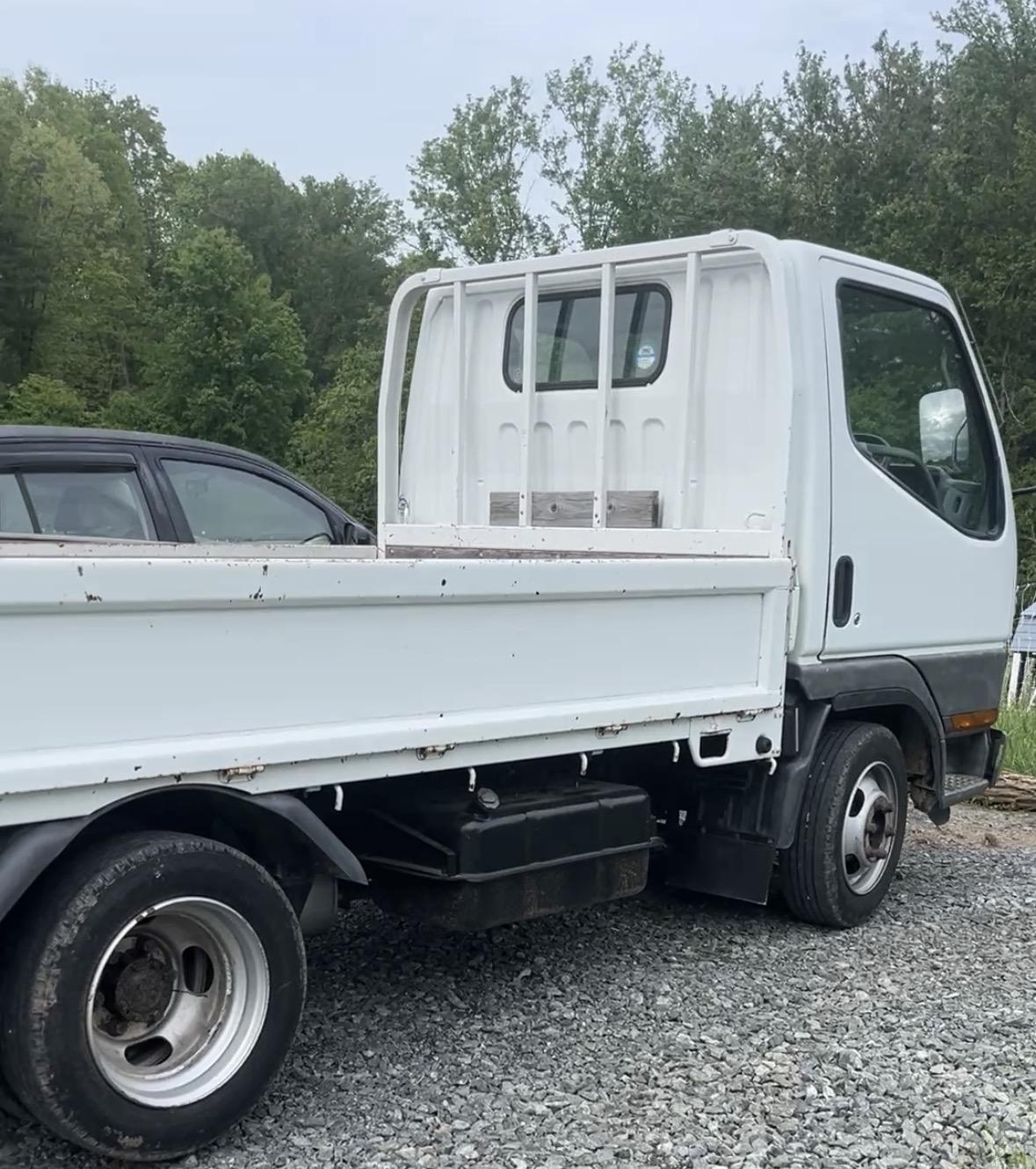  Mitsubishi Fuso Canter