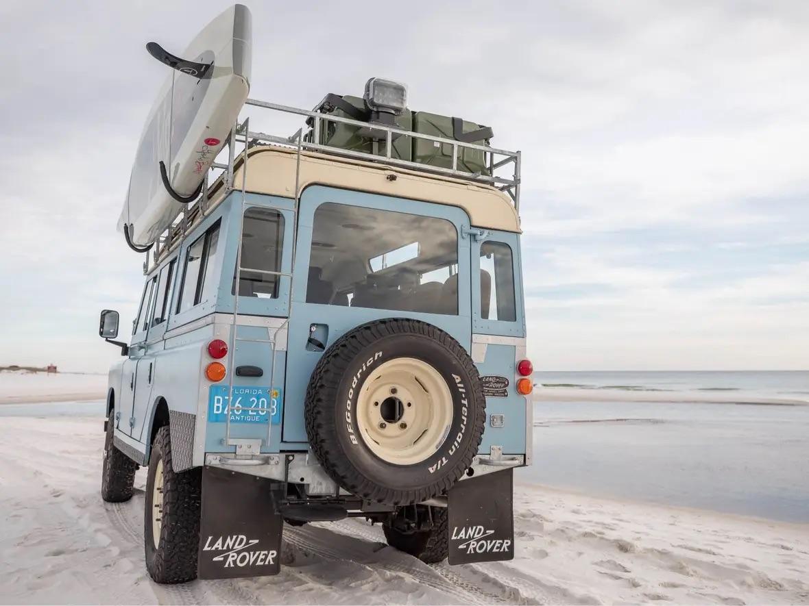 Restored 1962 Land Rover Series IIA 109 - 5