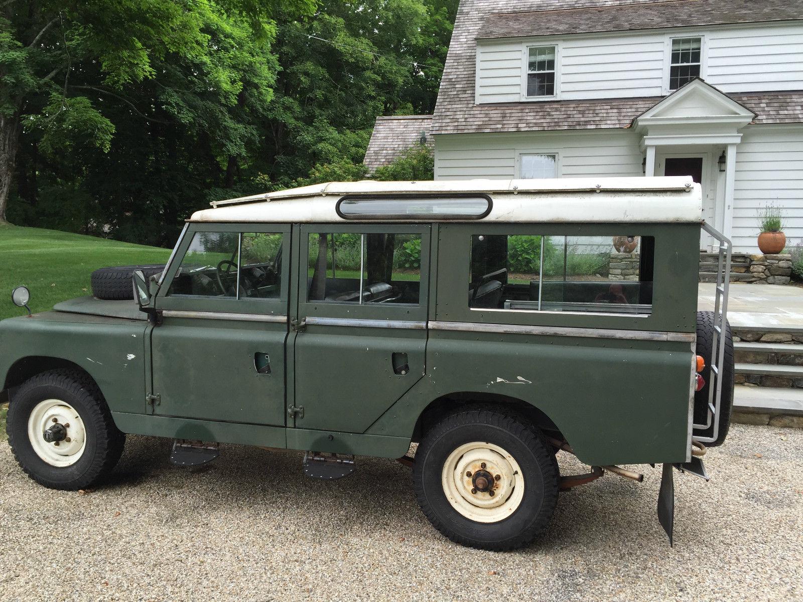 Restored 1962 Land Rover Series IIA 109
