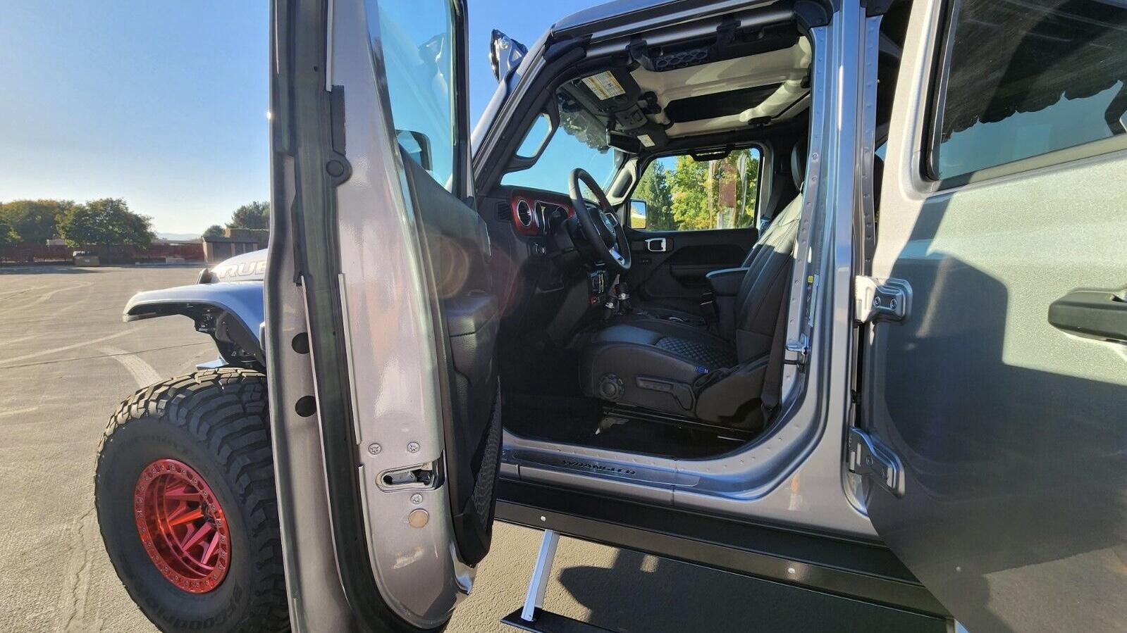 6k-Mile 2021 Jeep Wrangler Rubicon
