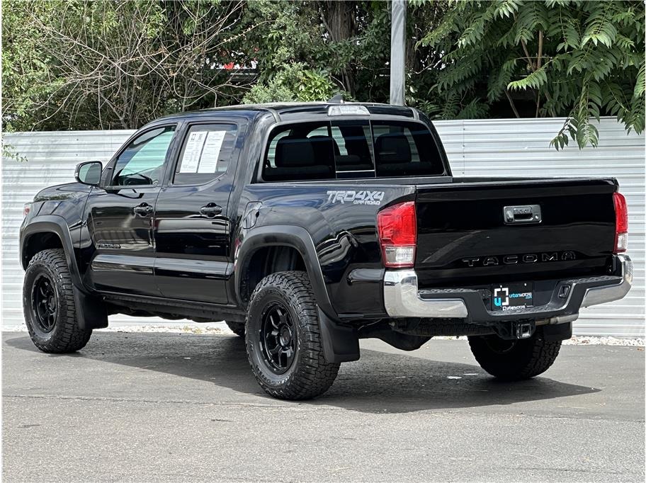 2017 Toyota Tacoma TRD Off-Road