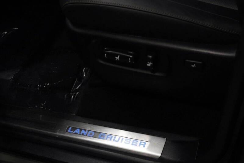 2020 Toyota Land Cruiser Heritage Edition