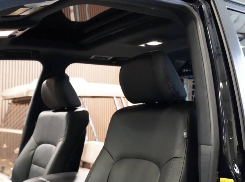 2020 Toyota Land Cruiser Heritage Edition