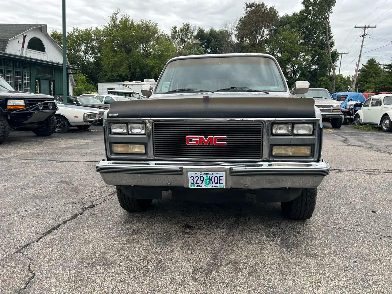 1989 GMC Suburban V15 Tailgate - 2