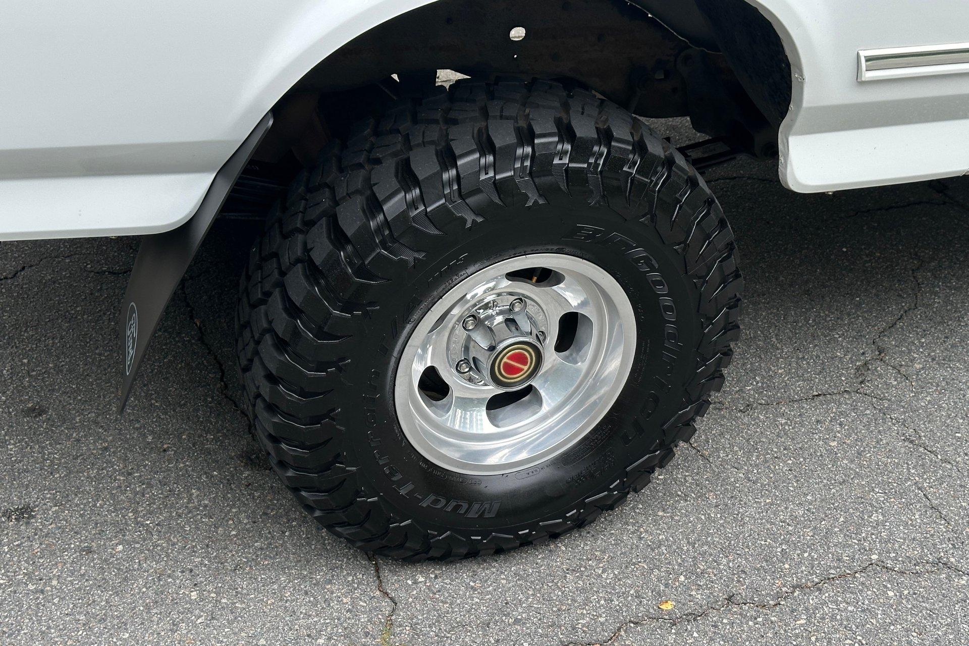 1993 Ford Bronco XLT