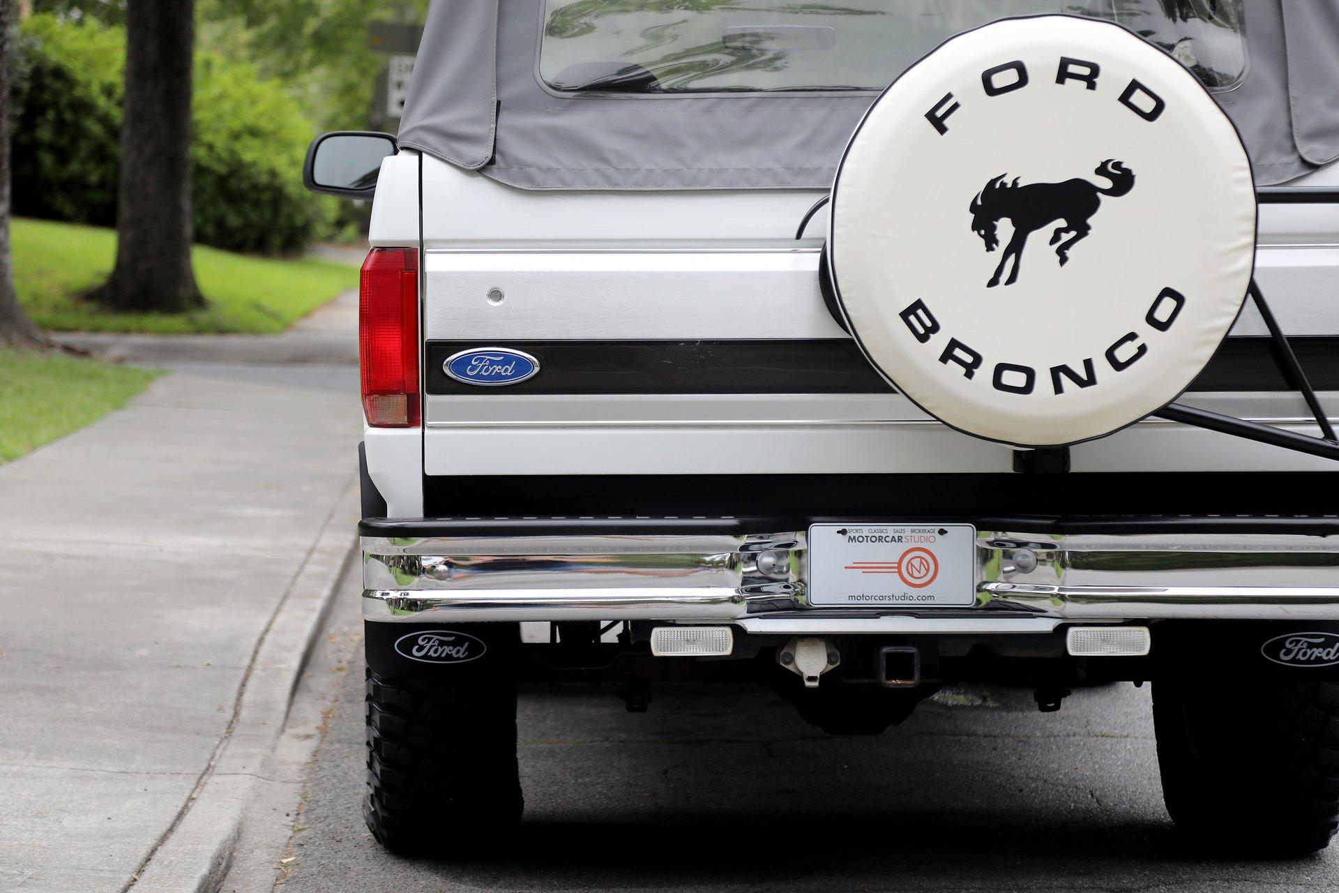 1993 Ford Bronco XLT