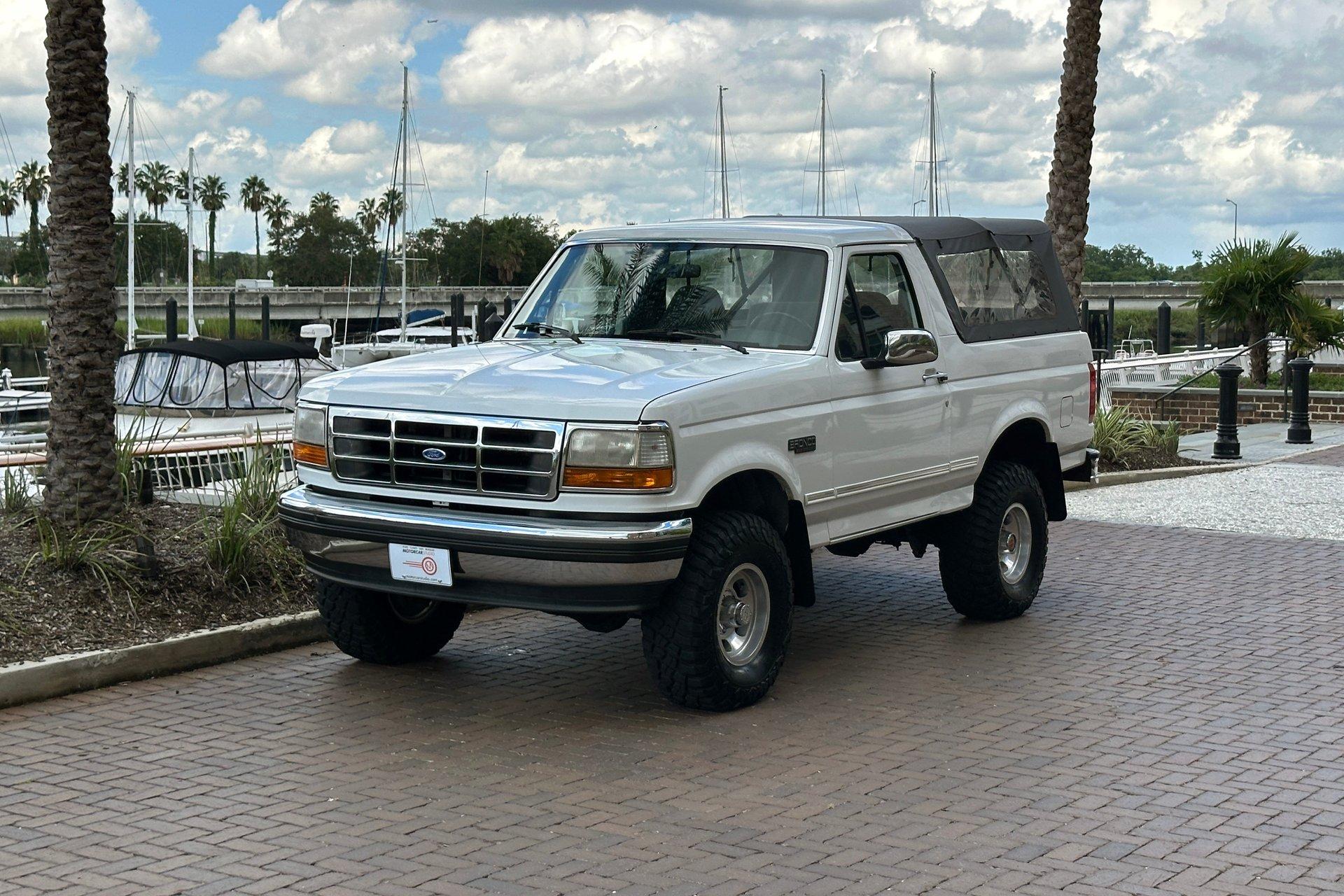 1993 Ford Bronco XLT