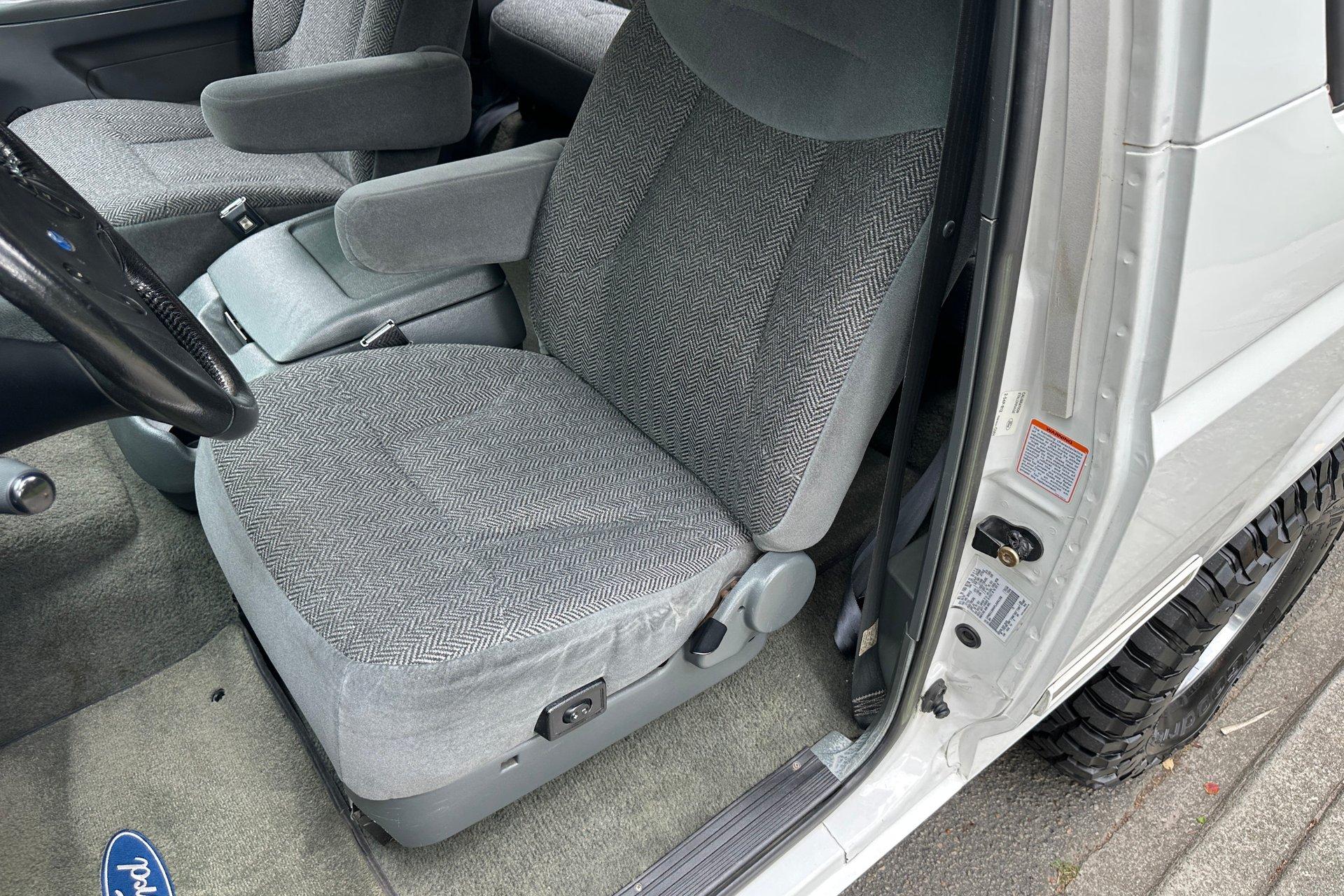 1993 Ford Bronco XLT