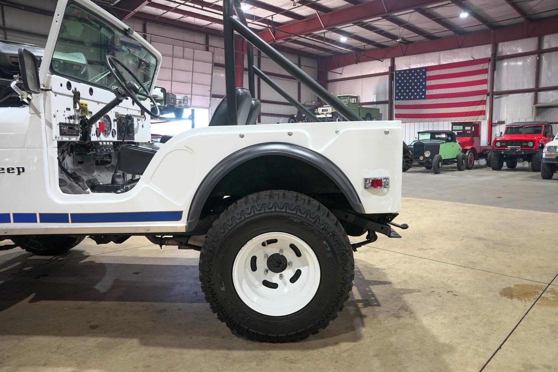 1982 Jeep CJ 5 - 4