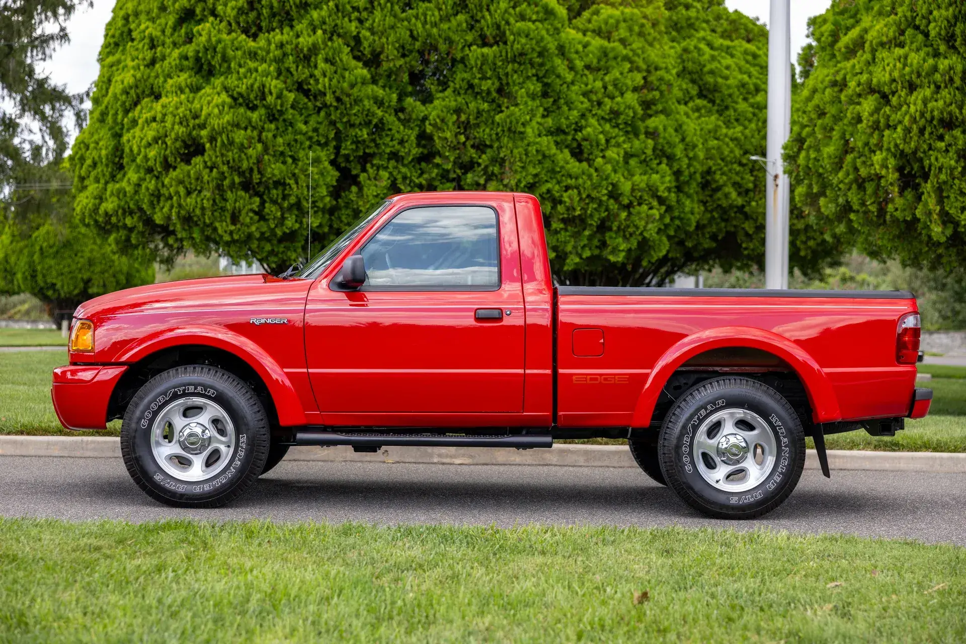 2k-Mile 2003 Ford Ranger Edge