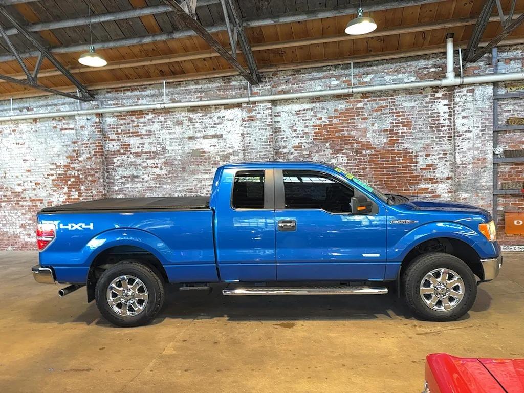 2013 Ford F-150 XLT - 2