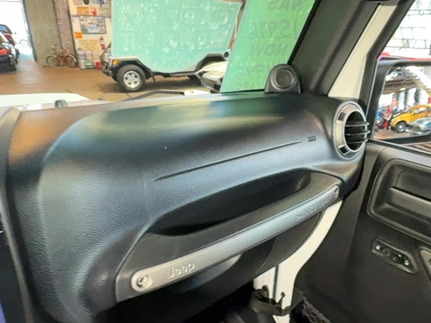 2011 Jeep Wrangler Unlimited Sport