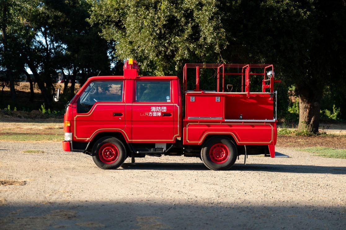 1995 Toyota Dyna Fire Truck