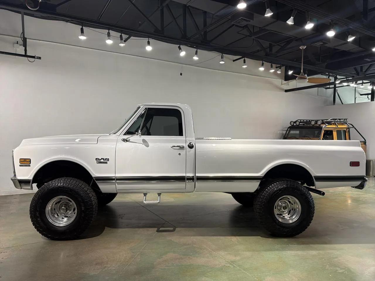 1969 Chevrolet K20 4x4 - 2