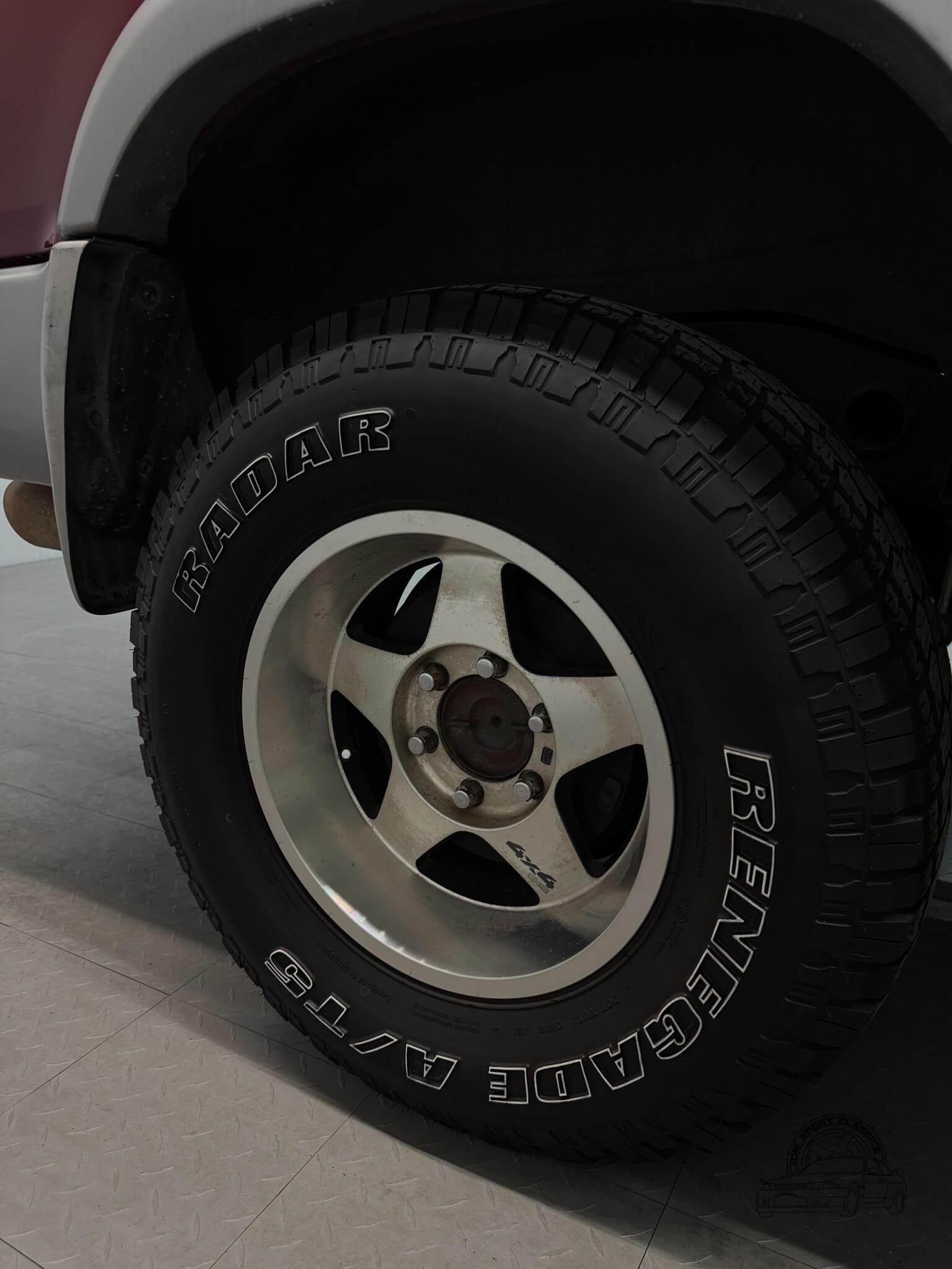 1997 Toyota Hilux Surf SSR-X Limited