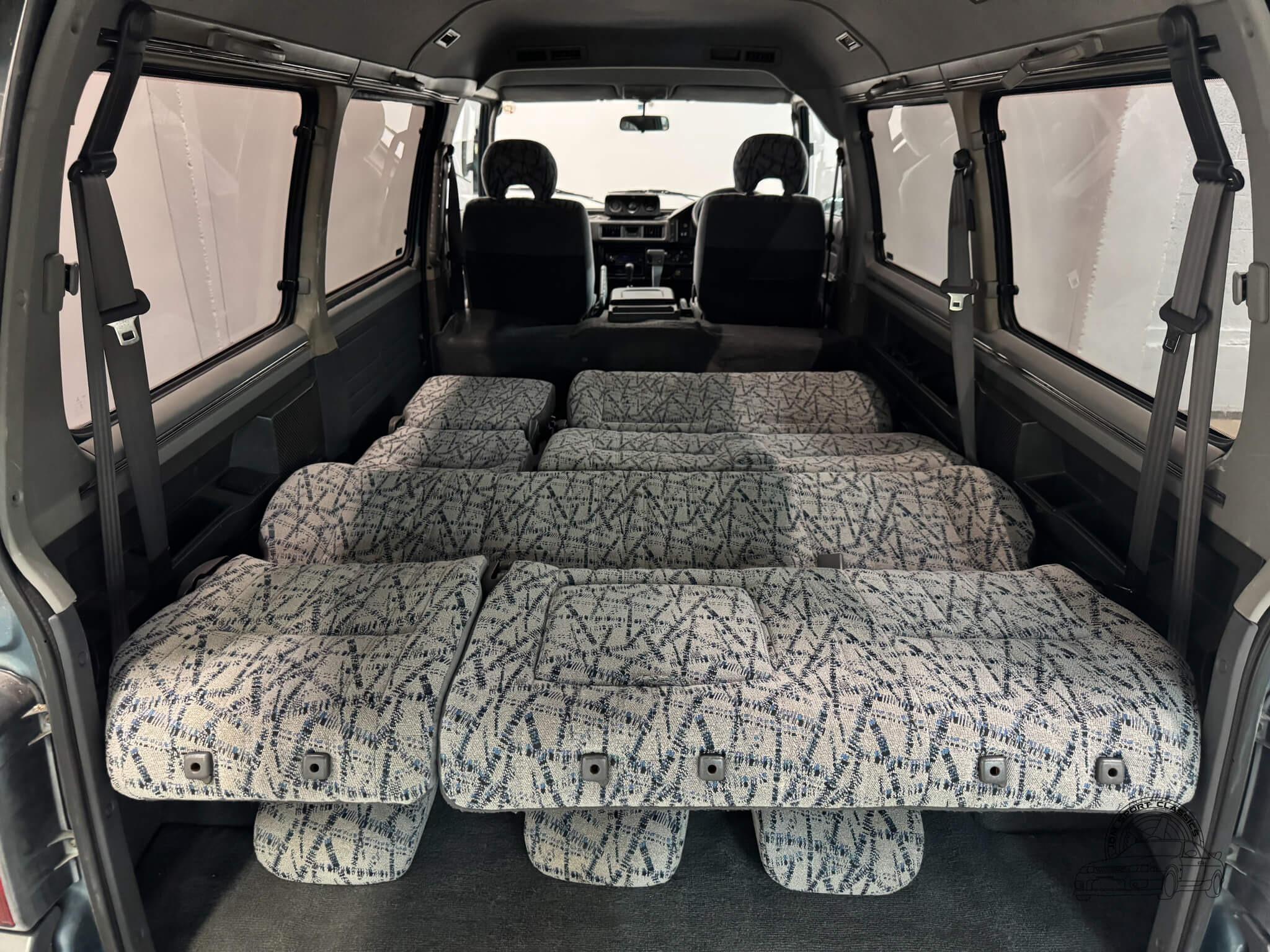 1996 Mitsubishi Delica Starwagon Active World