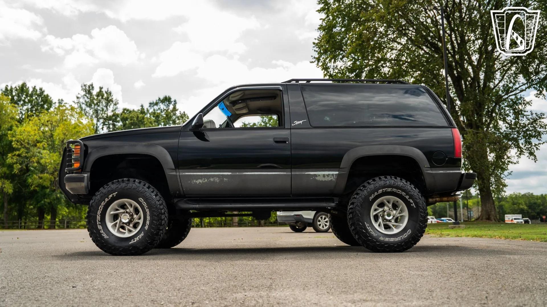 1999 Chevrolet Tahoe K1500 - 2