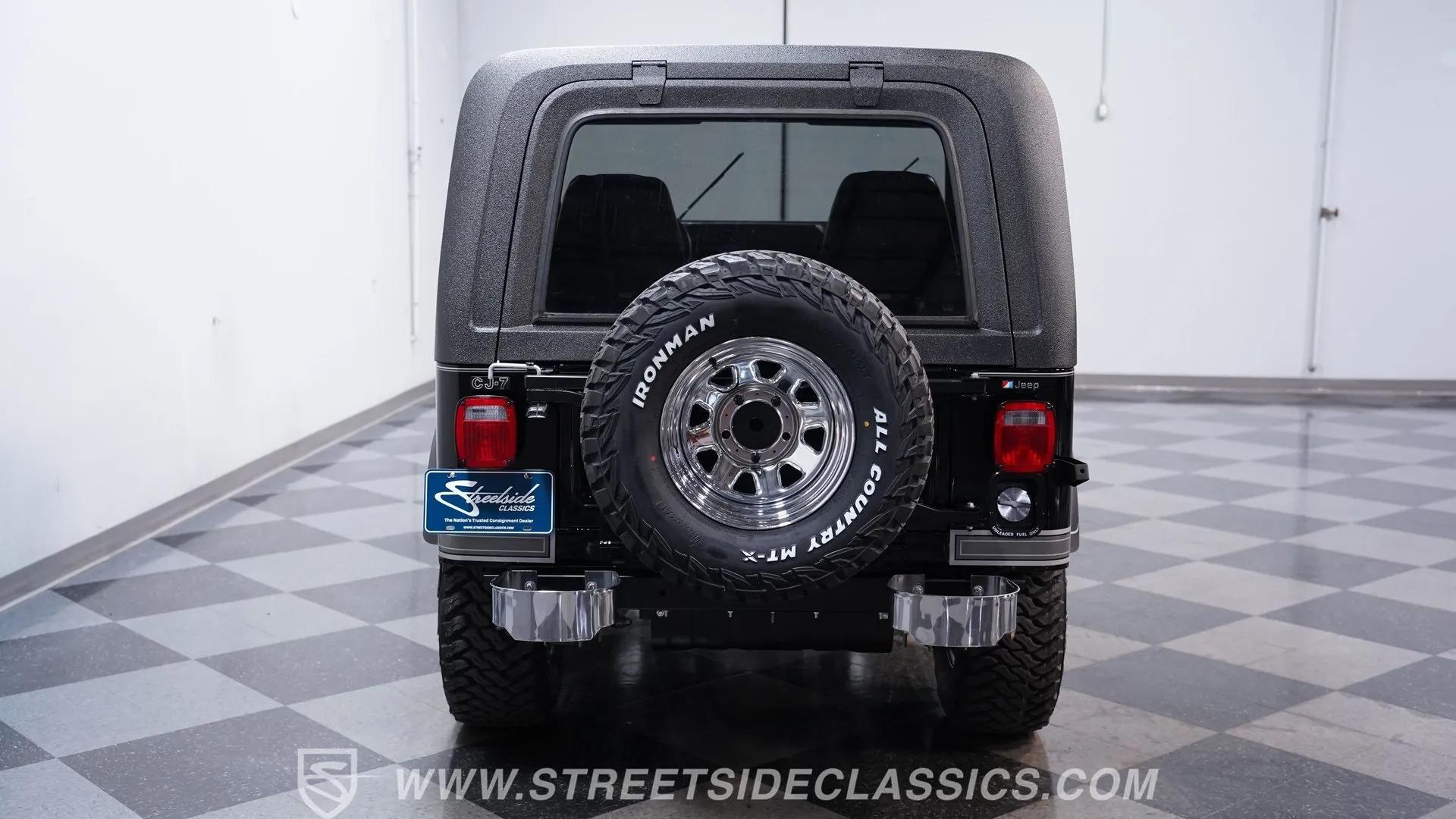 1981 Jeep CJ7 H Code Laredo - 4