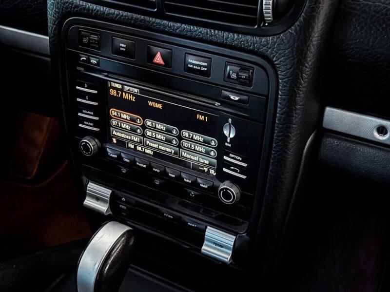 2010 Porsche Cayenne