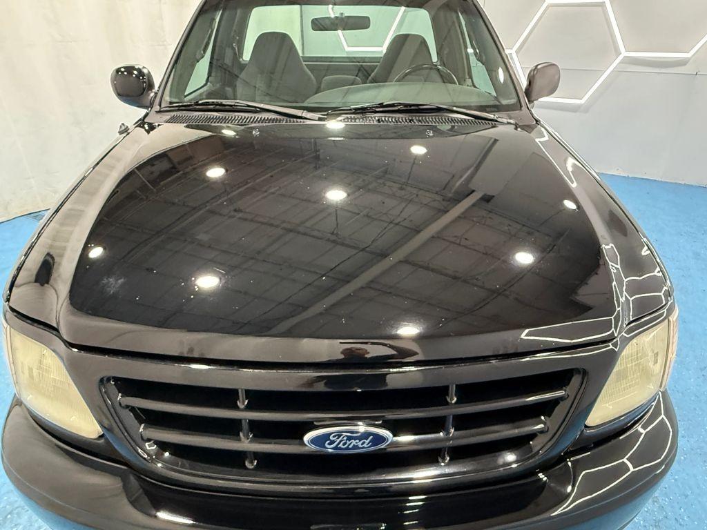2001 Ford F-150 XL Flareside