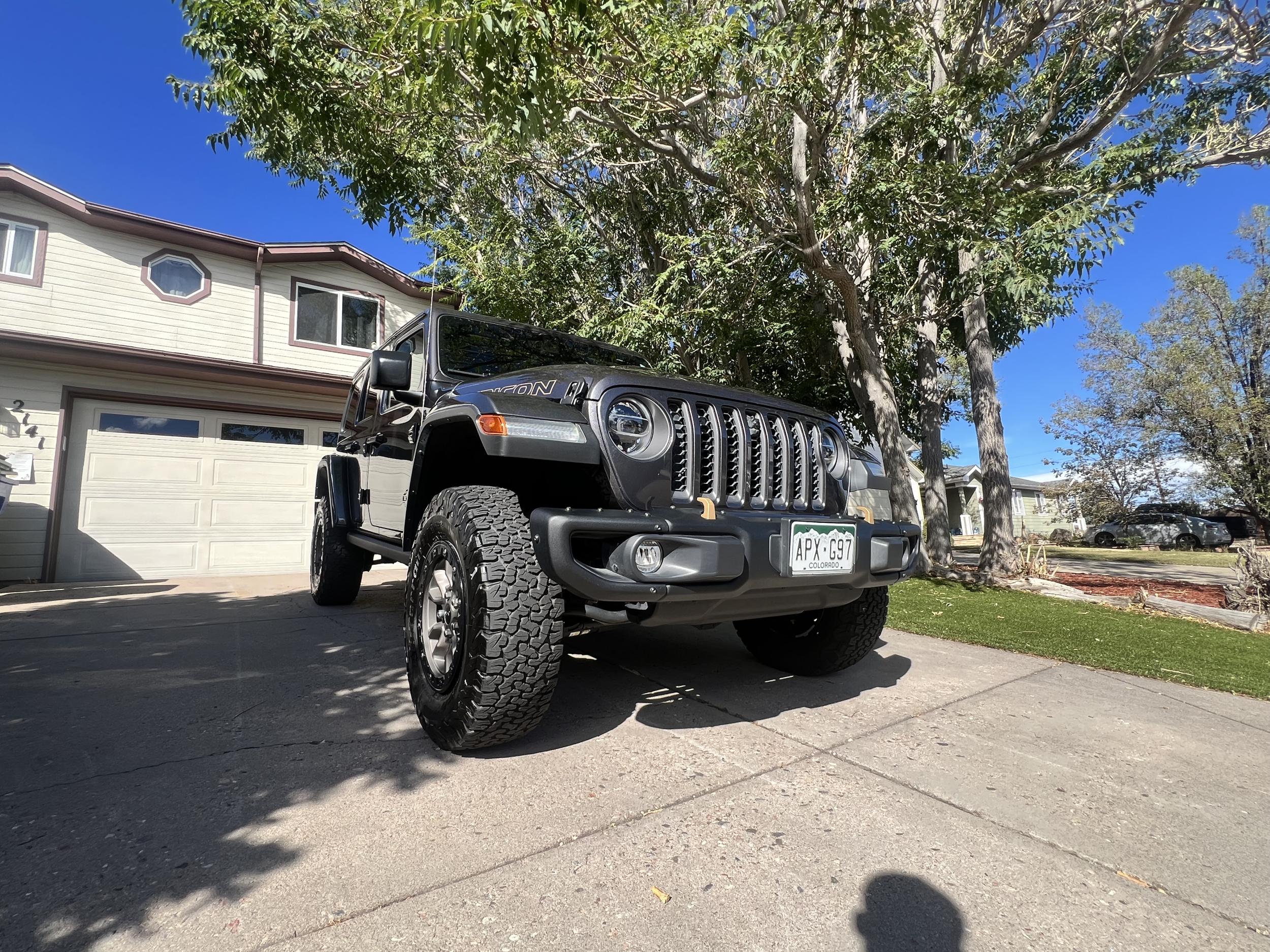 8k-Mile 2021 Jeep Wrangler Rubicon 392