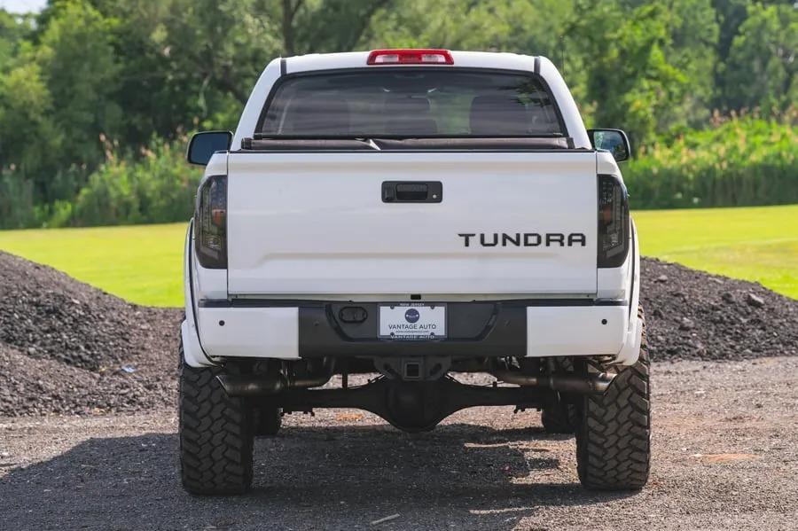 2015 Toyota Tundra Limited CrewMax 4x4 - 5