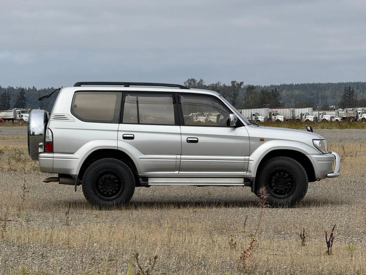 2001 Toyota Land Cruiser Prado - 2