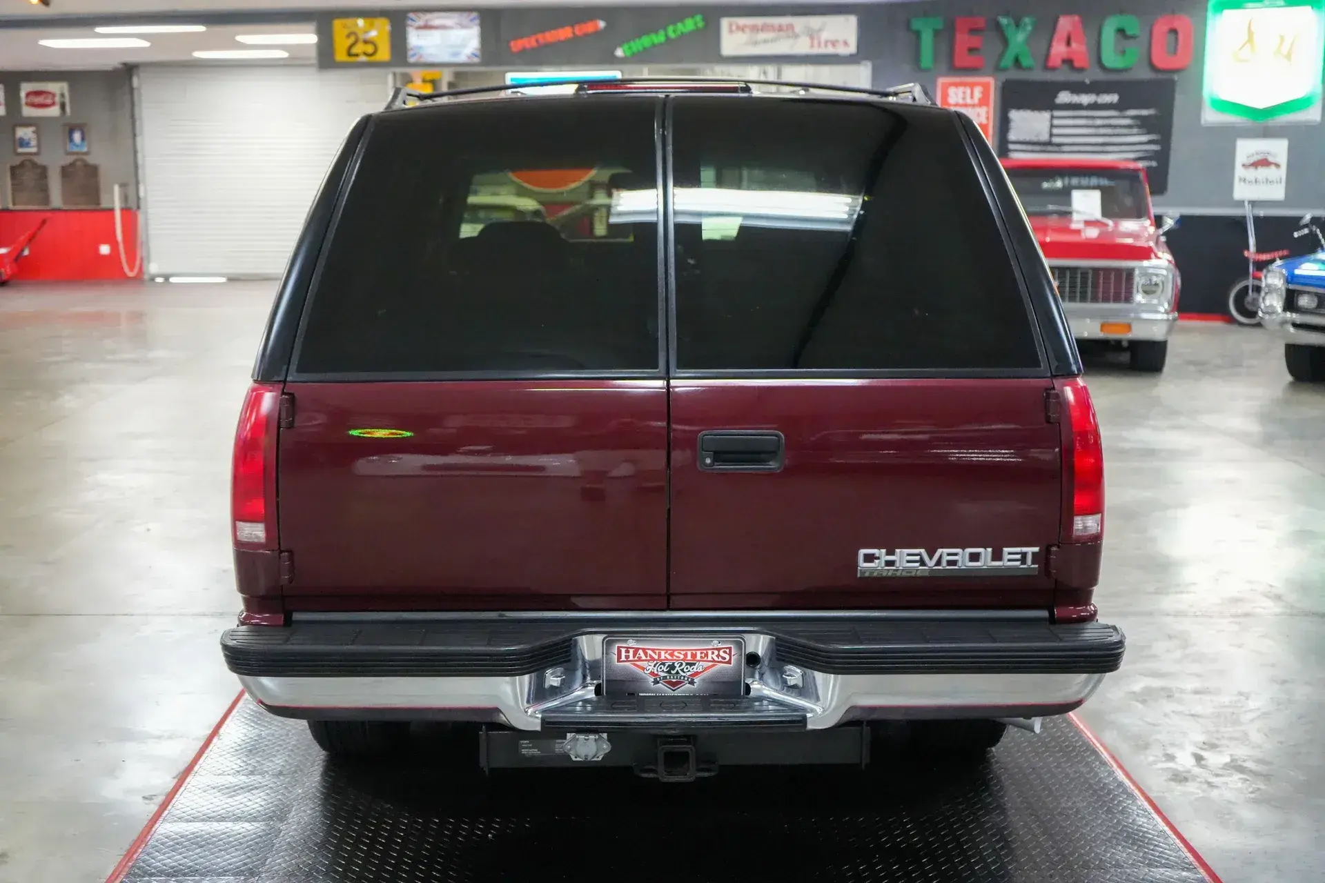1998 Chevrolet Tahoe - 4