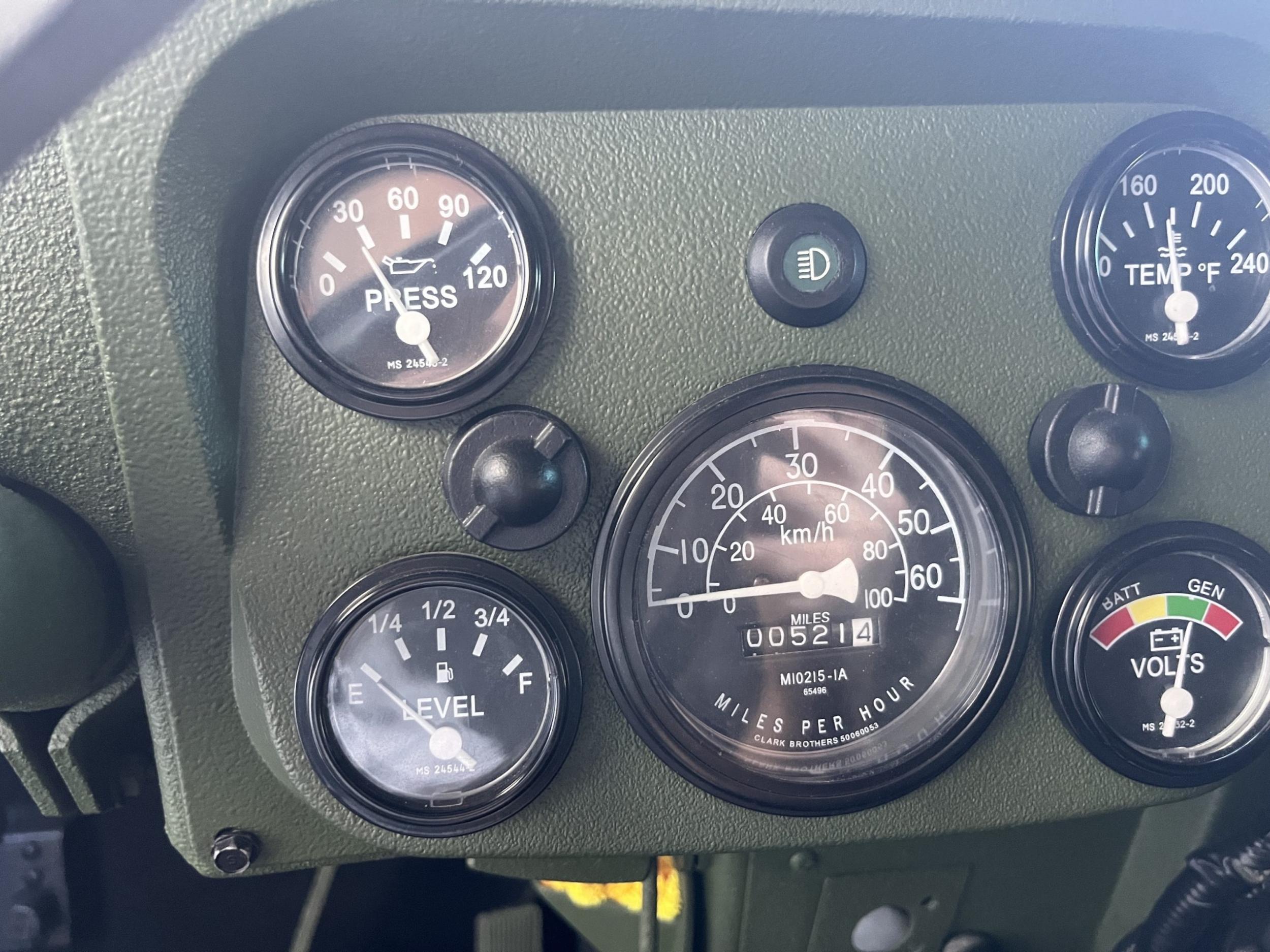 1998 AM General HMMWV M1123