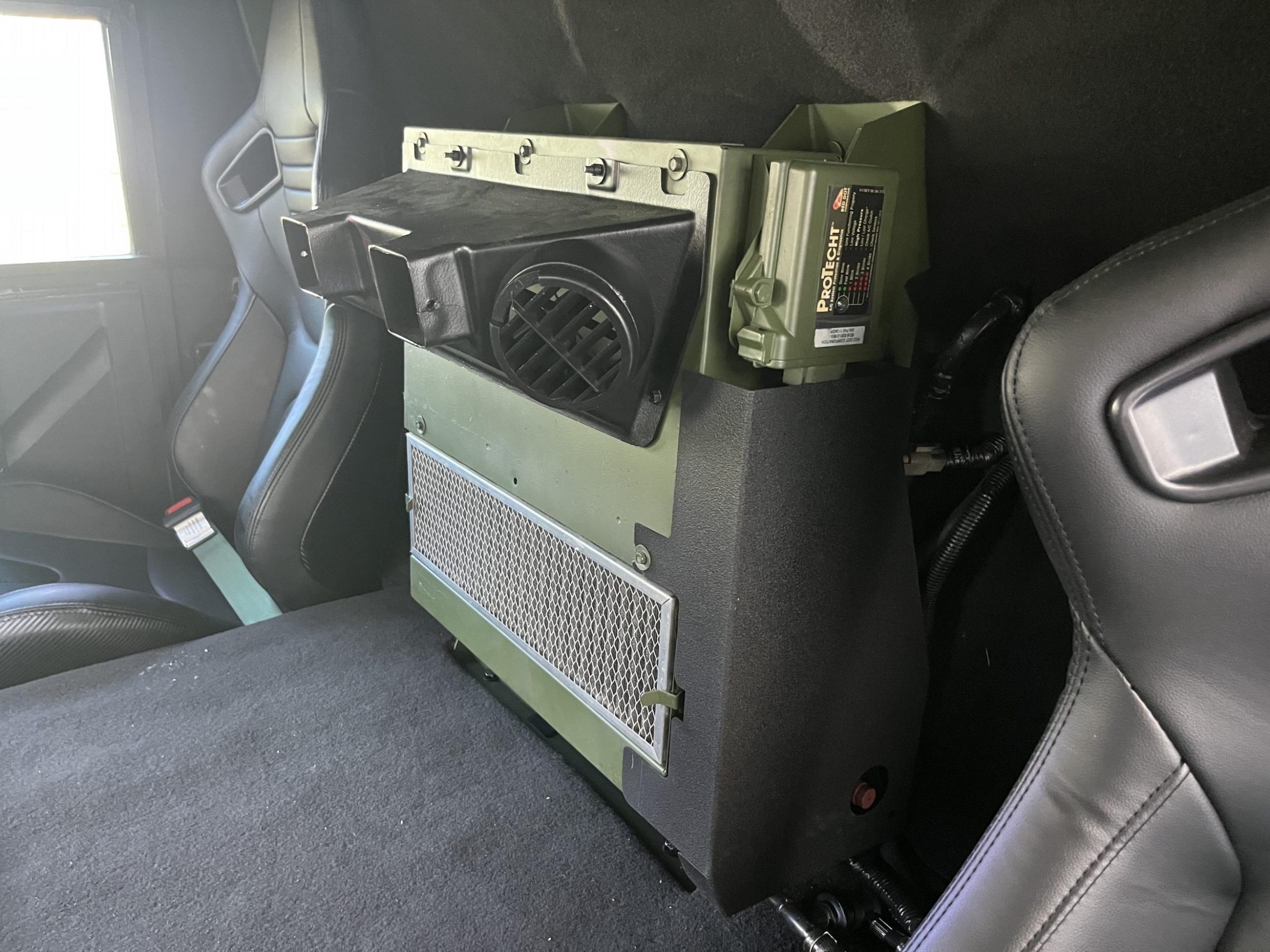 1998 AM General HMMWV M1123
