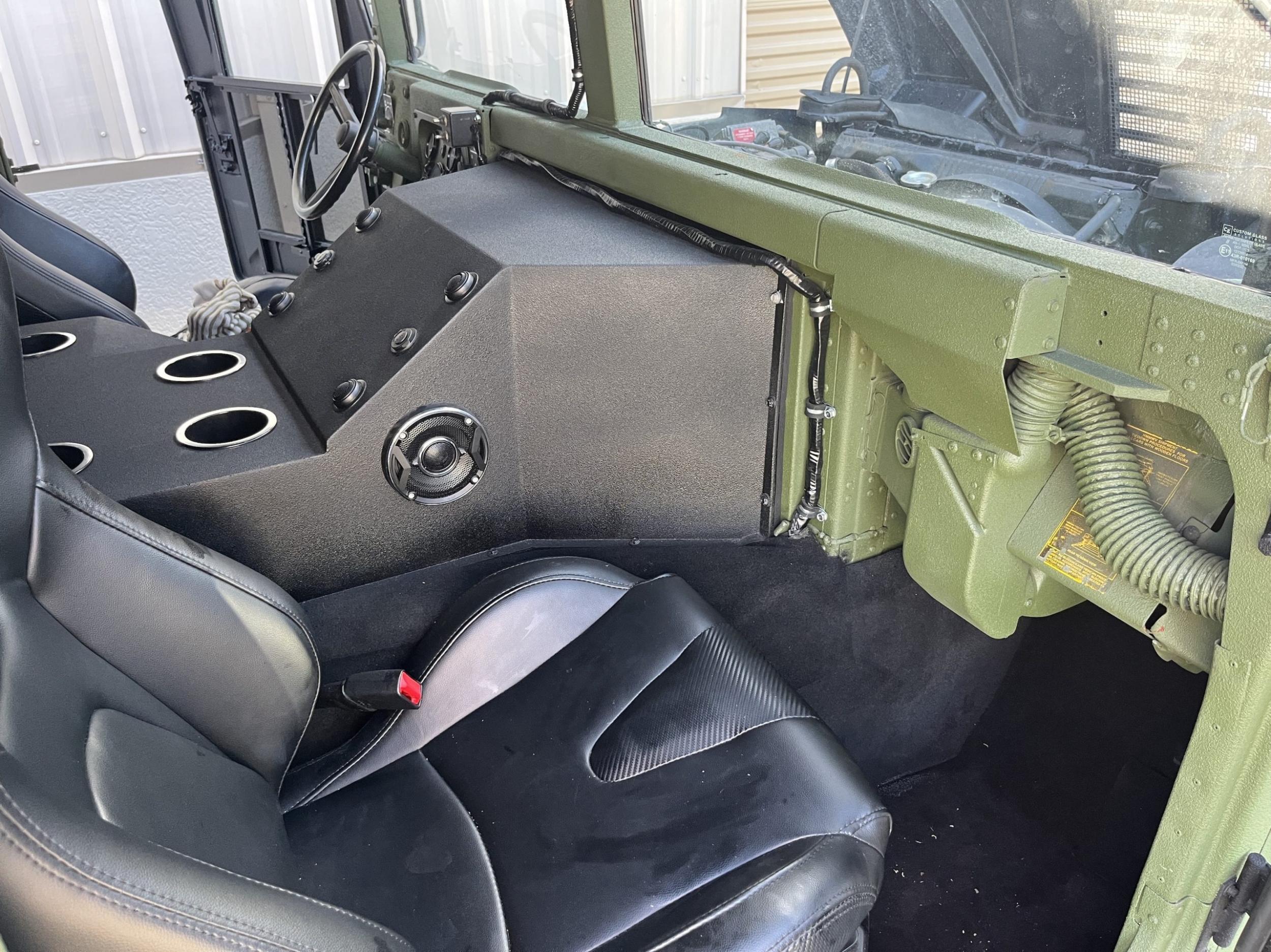 1998 AM General HMMWV M1123